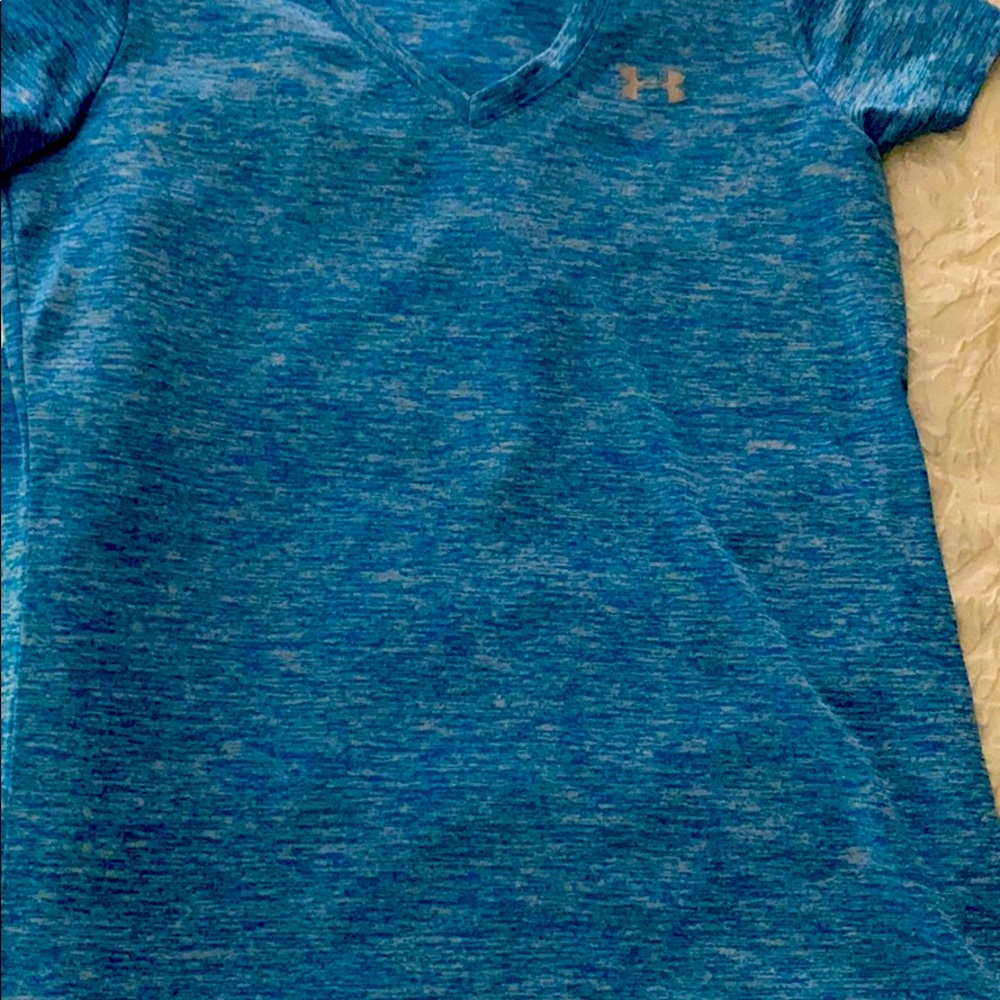 Under armour shirt